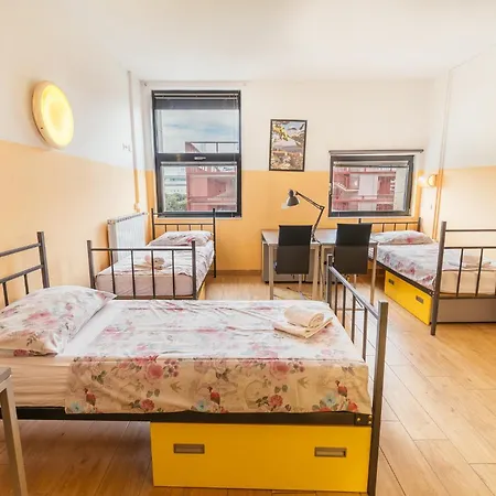 Port Motel 3*
