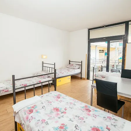 Port Motel 3*